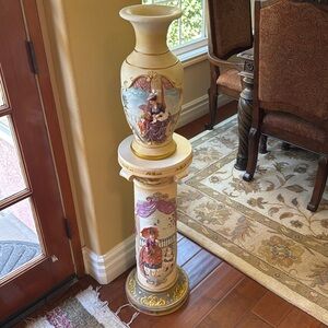 Jerusalem Church Vase and Pillar. Beautiful piece.